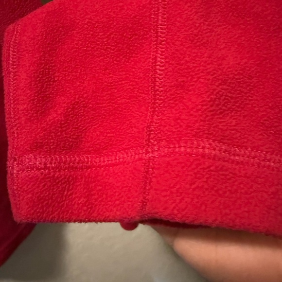 Patagonia Women's Vibrant Red Half-Zip Pullover - Picture 6 of 6